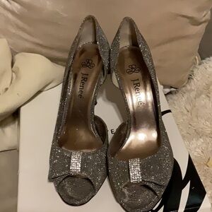 J.Renee Silver Glitter Peep-Toe Heels